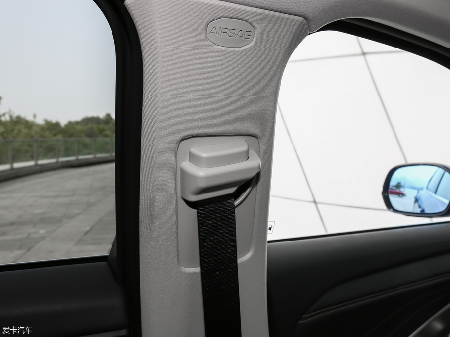 2018κ VV6 2.0T Ş V