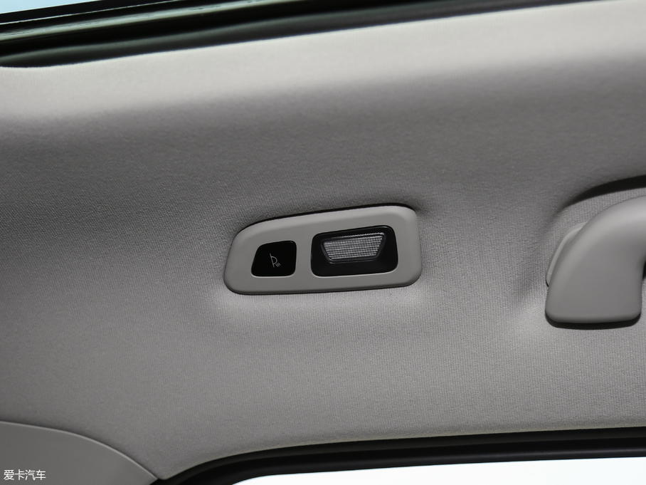 2018κ VV6 2.0T (q)Ş V