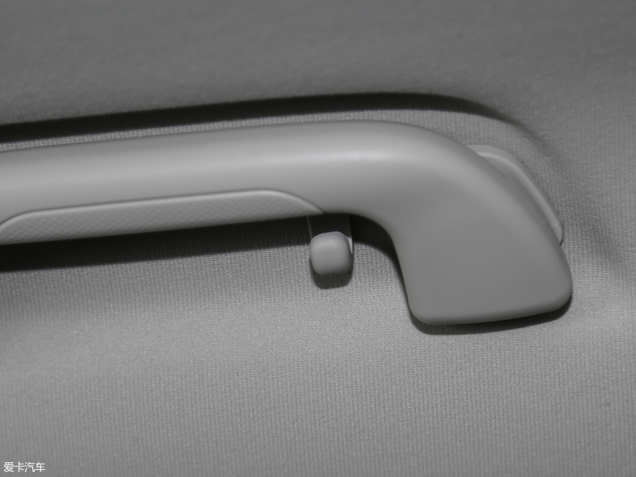 2018κ VV6 2.0T Ş V