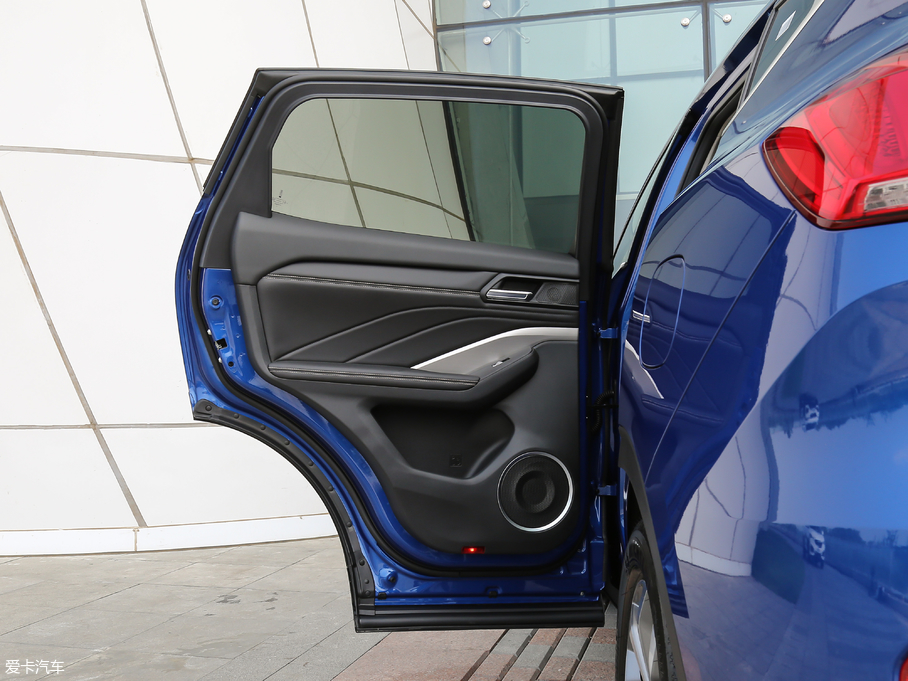 2018κ VV6 2.0T Ş V