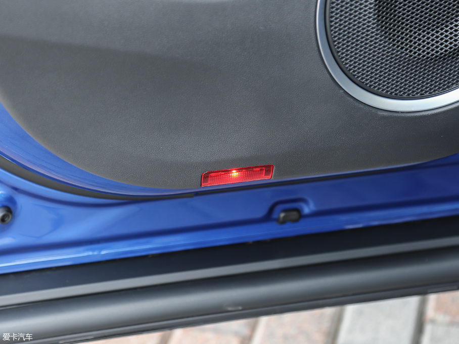 2018κ VV6 2.0T Ş V