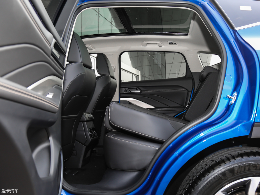 2018κ VV6 2.0T (q)Ş (gu)V