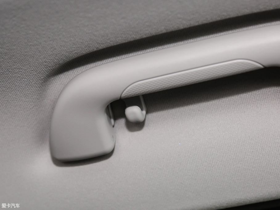 2018κ VV6 2.0T (q)Ş V