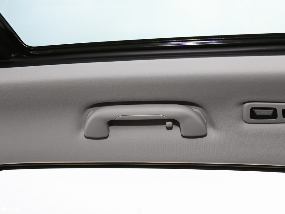 2018κ VV6 2.0T Ş V