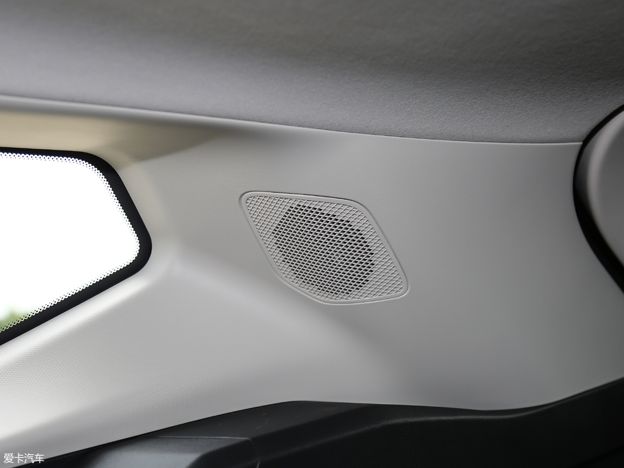 2018κ VV6 2.0T Ş V