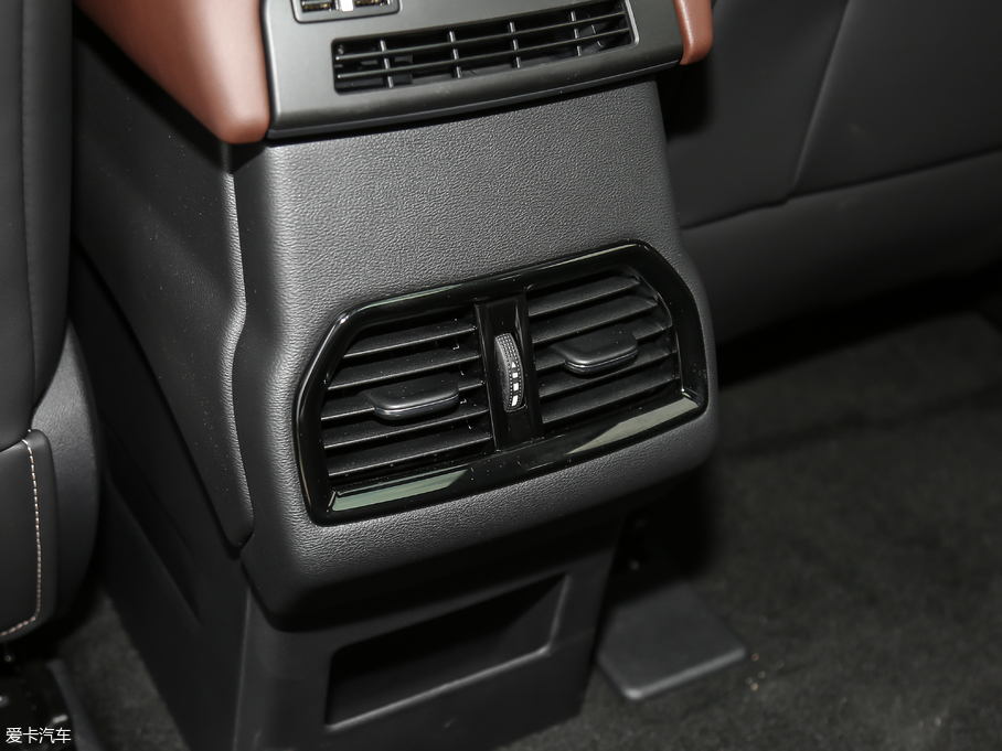 2018κ VV6 2.0T Ş V