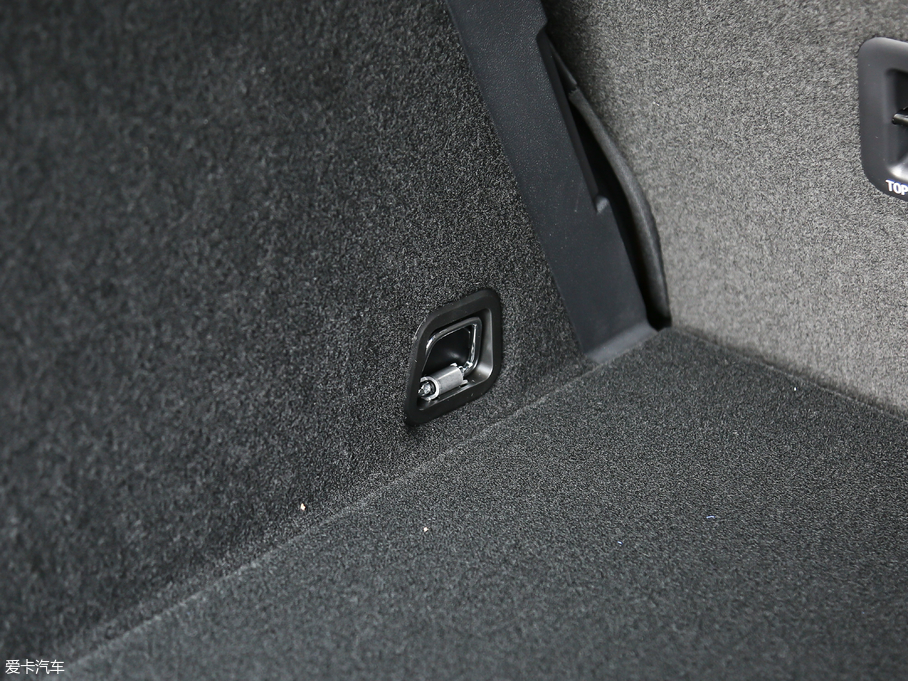 2018κ VV6 2.0T Ş V