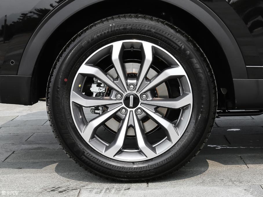 2018κ VV6 2.0T Ş V