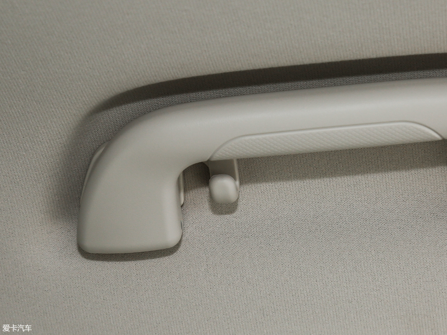 2018κ VV6 2.0T Ş V