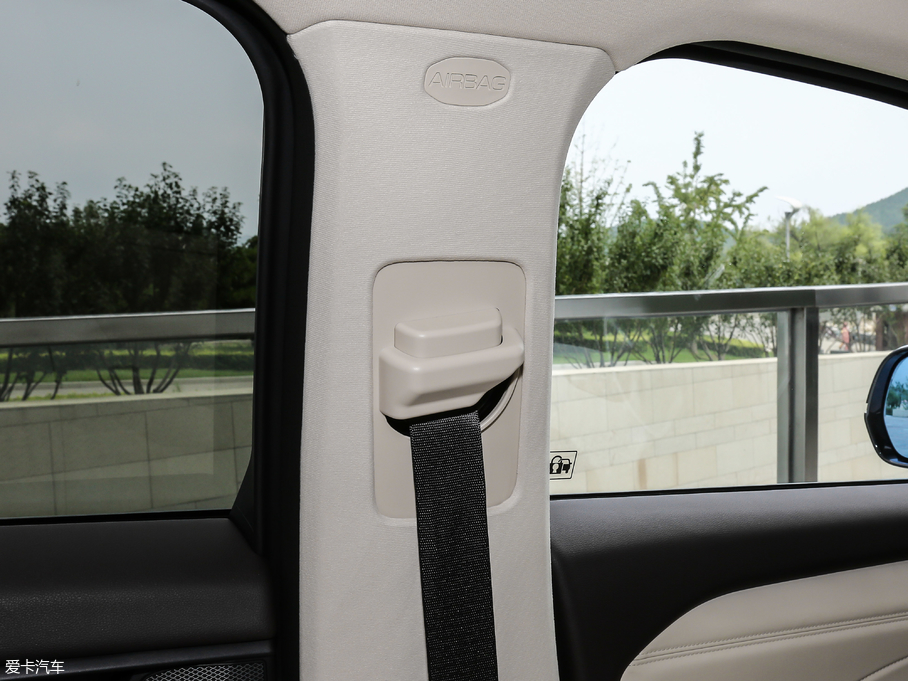 2018κ VV6 2.0T Ş V