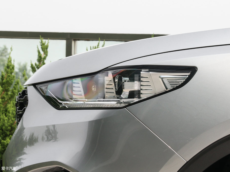 2018κ VV6 2.0T Ş V