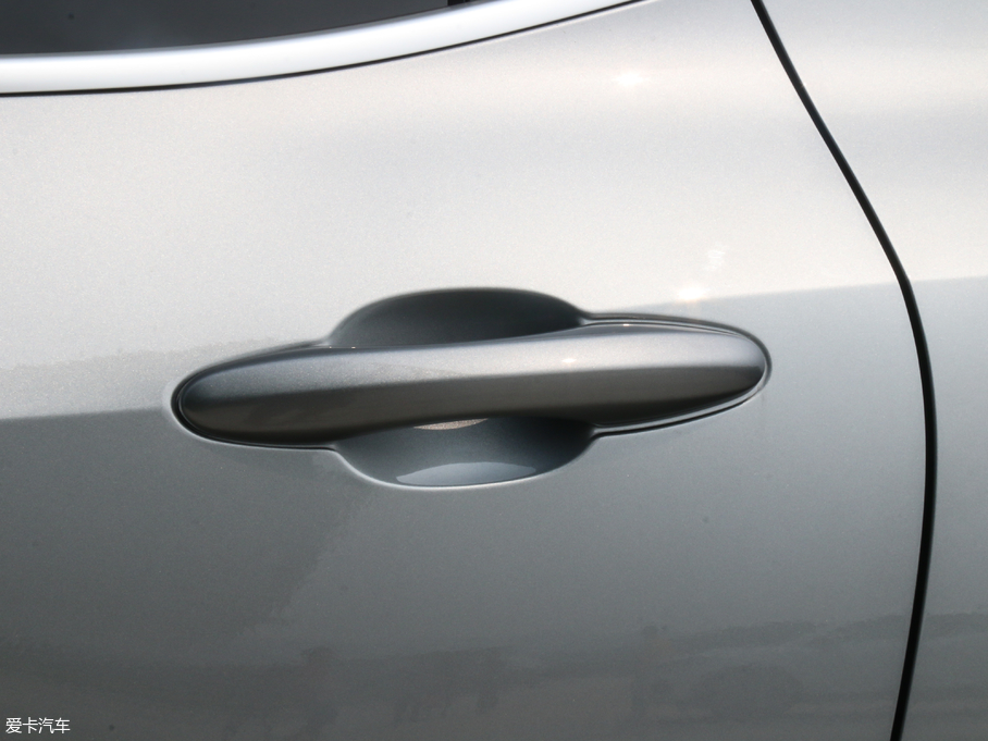 2018κ VV6 2.0T (q)Ş V