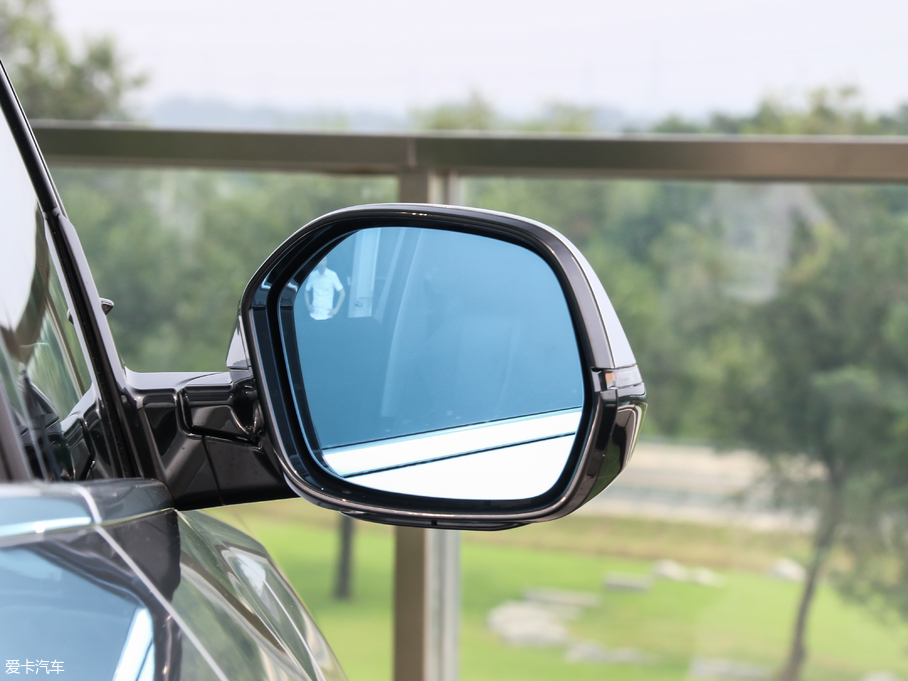 2018κ VV6 2.0T (q)Ş V