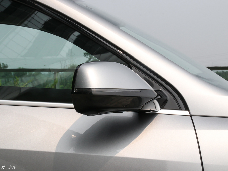 2018κ VV6 2.0T Ş V