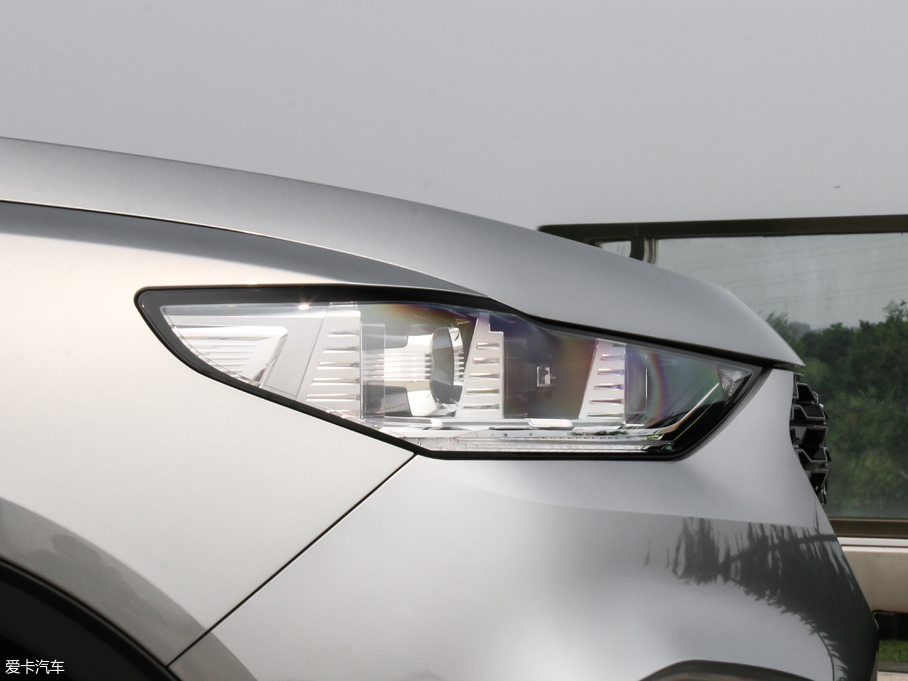 2018κ VV6 2.0T Ş V