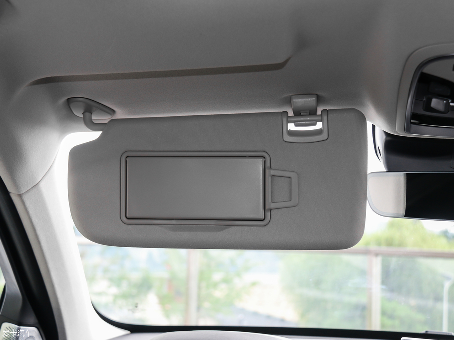 2018κ VV6 2.0T Ş V