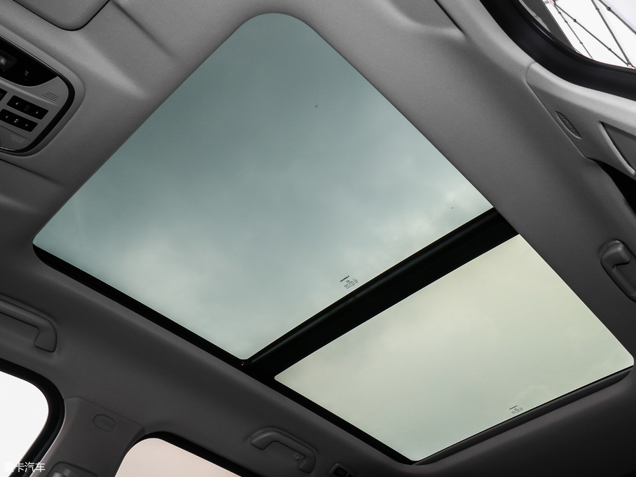 2018κ VV6 2.0T Ş V