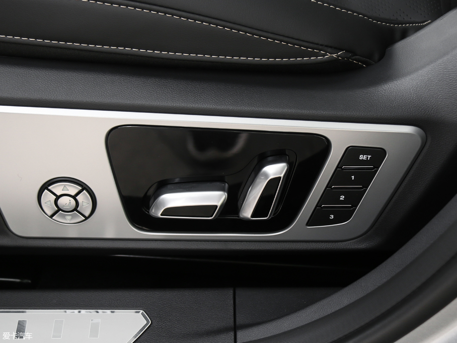 2018κ VV6 2.0T Ş V