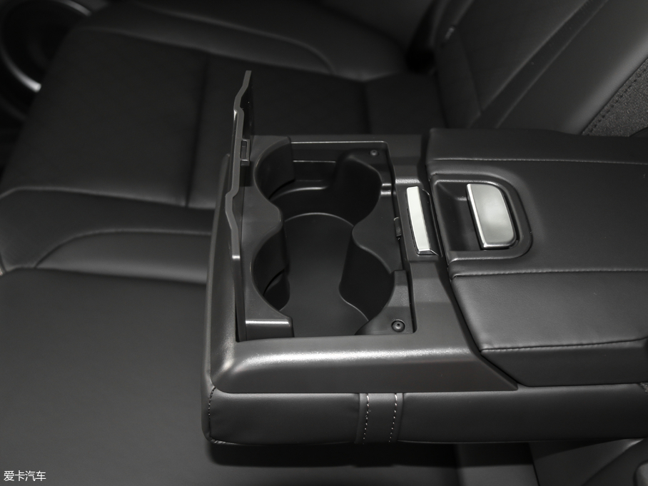 2018κ VV6 2.0T (q)Ş V