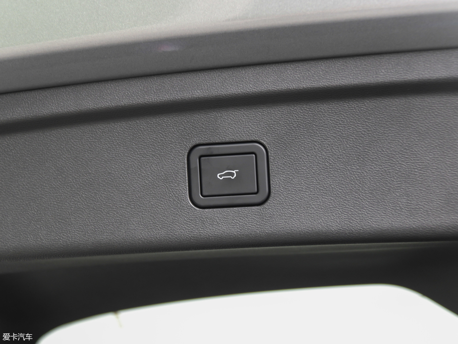 2018κ VV6 2.0T Ş V