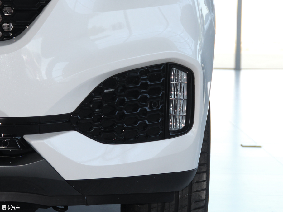 2018κ VV6 2.0T 򌳬 V