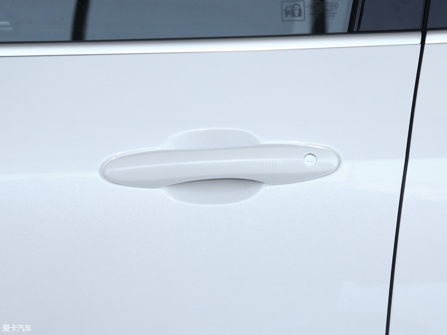 2018κ VV6 2.0T 򌳬 V