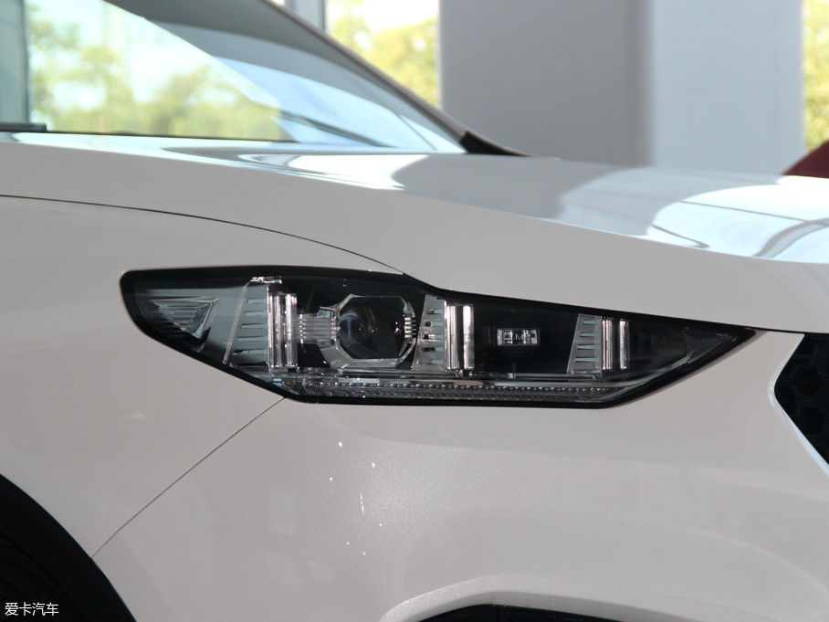 2018κ VV6 2.0T 򌳬 V