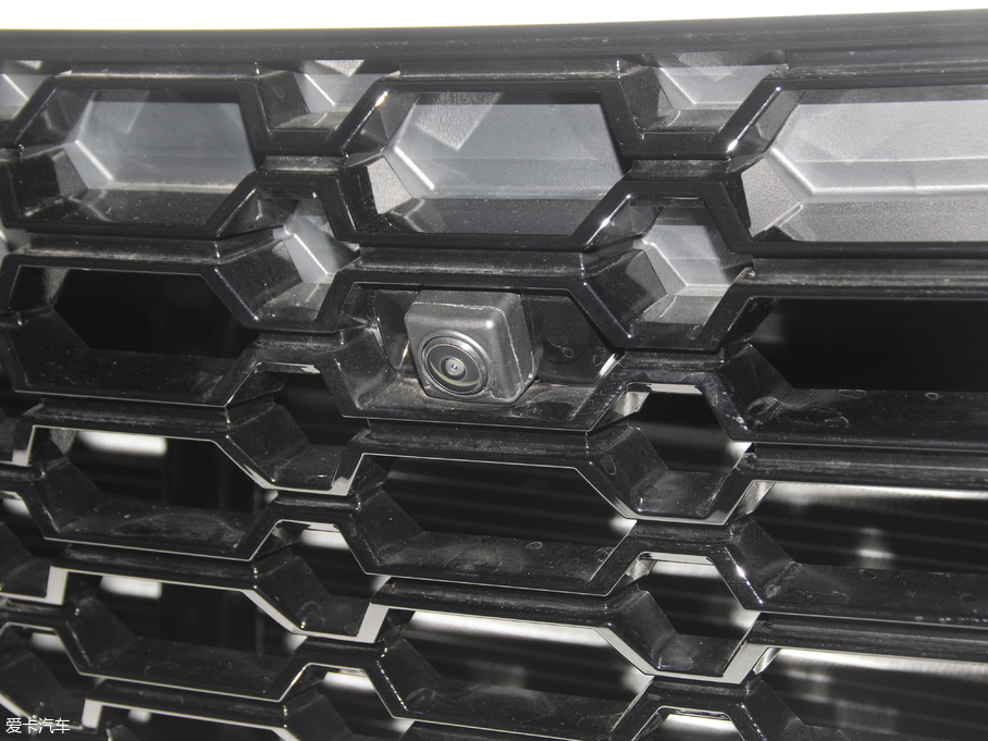 2018κ VV6 2.0T 򌳬 V