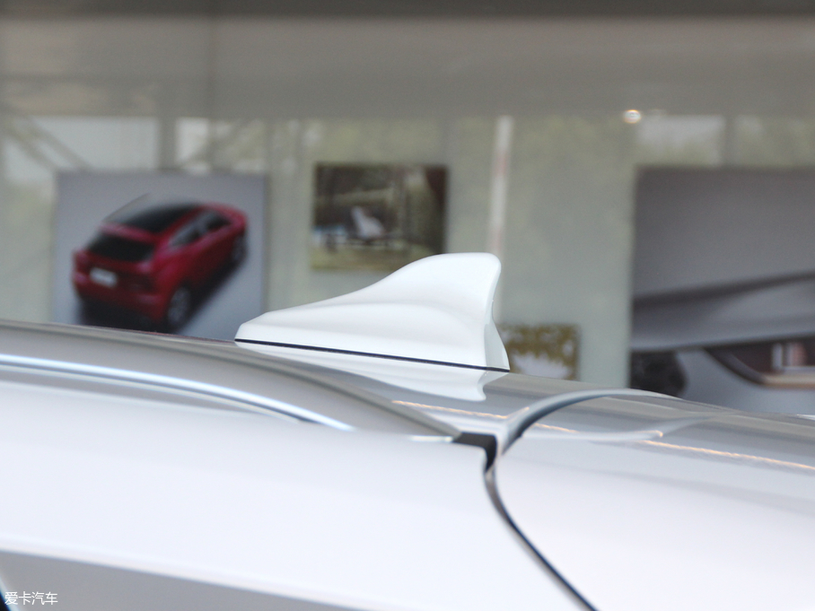 2018κ VV6 2.0T 򌳬 V