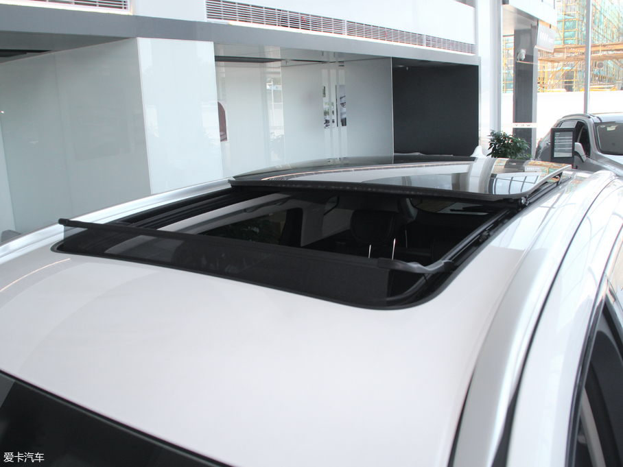 2018κ VV6 2.0T 򌳬 V