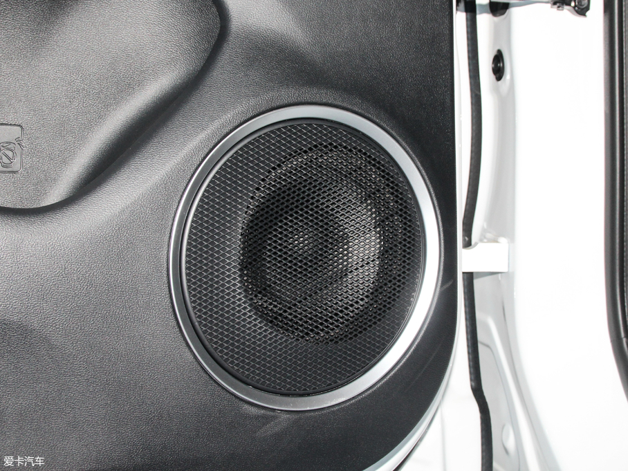 2018κ VV6 2.0T 򌳬 V