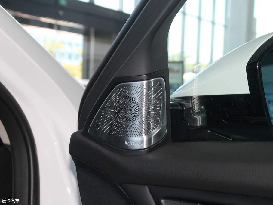 2018κ VV6 2.0T 򌳬 V