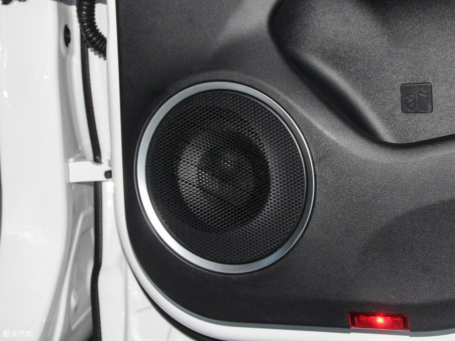 2018κ VV6 2.0T 򌳬 V