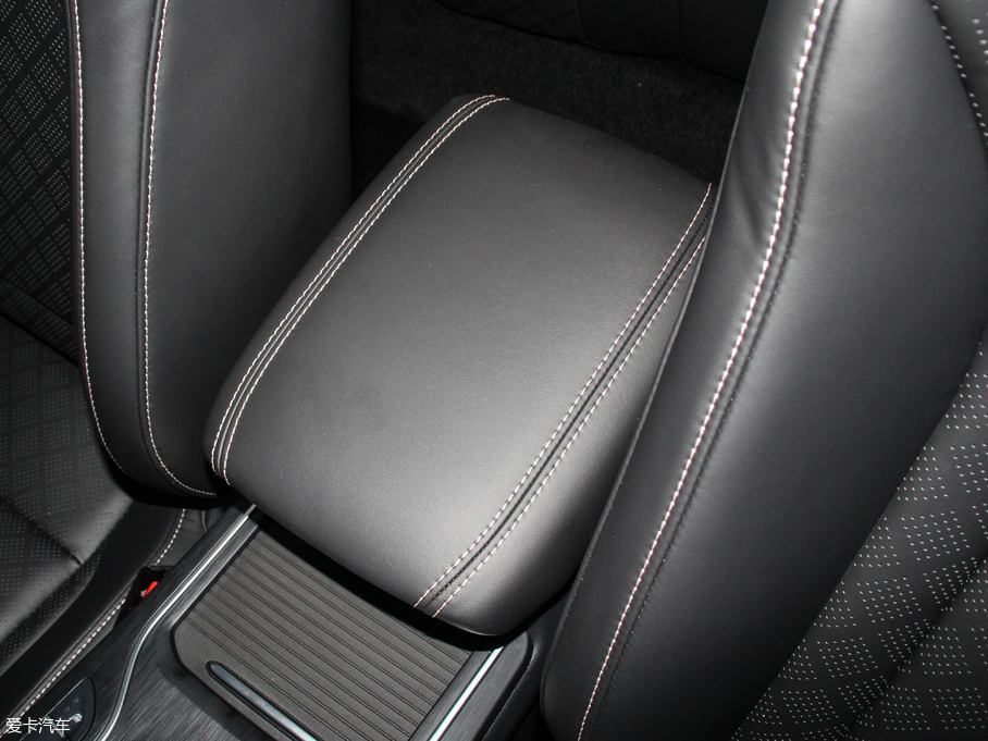 2018κ VV6 2.0T (q) (gu)V