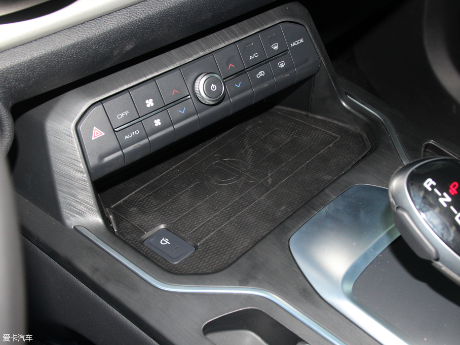 2018κ VV6 2.0T 򌳬 V