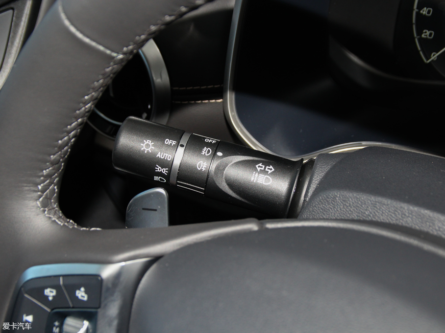 2018κ VV6 2.0T 򌳬 V