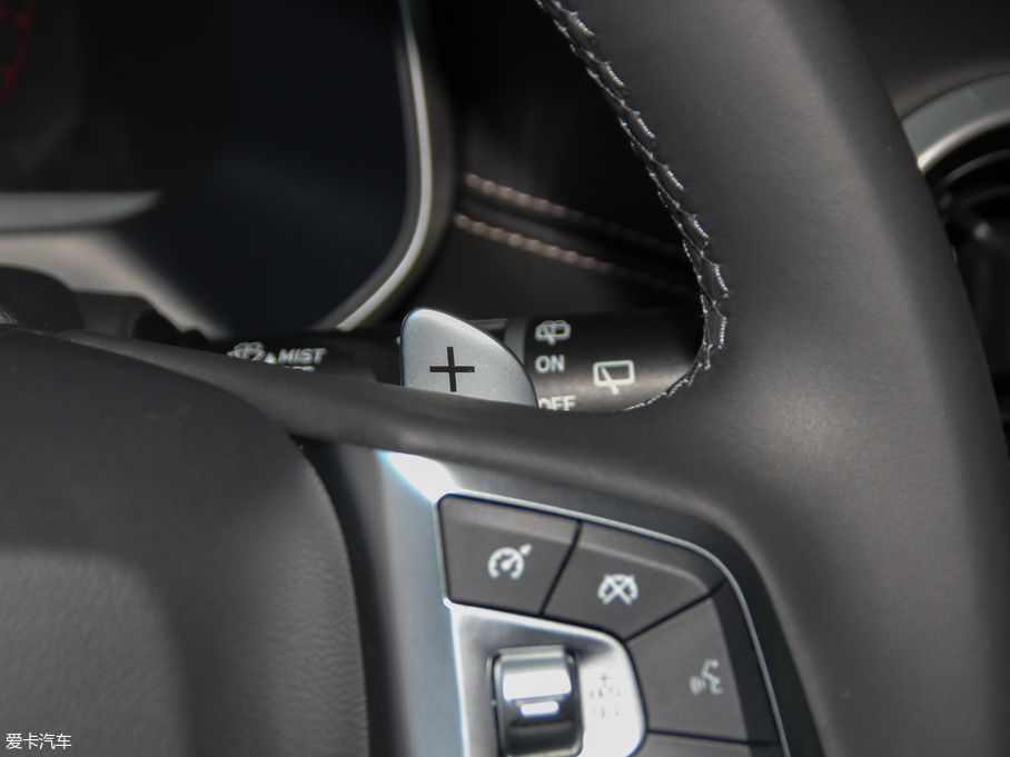 2018κ VV6 2.0T 򌳬 V