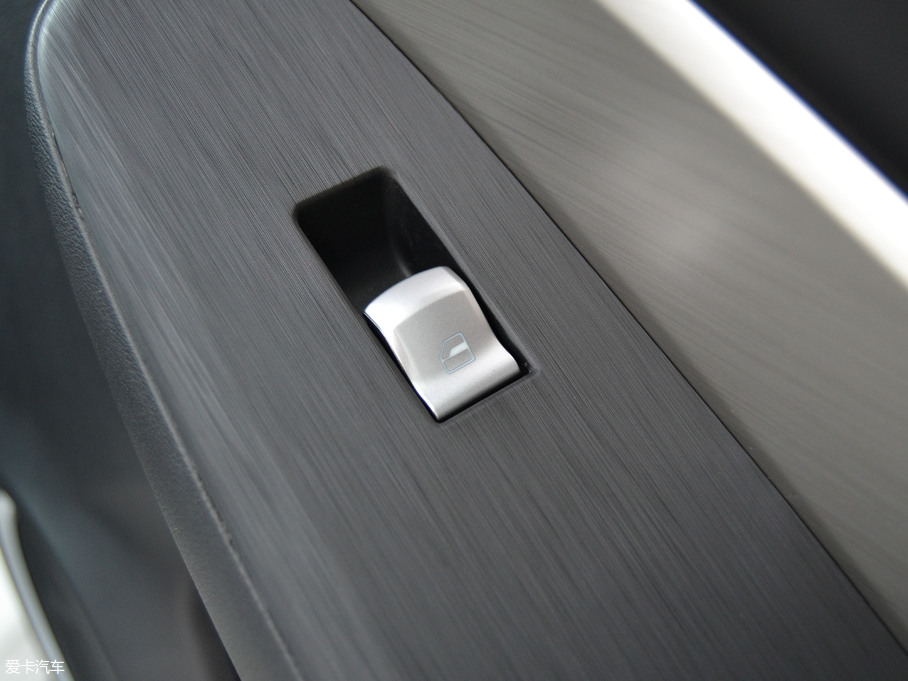 2018��κ�� VV6 2.0T �����Ş�� ��V