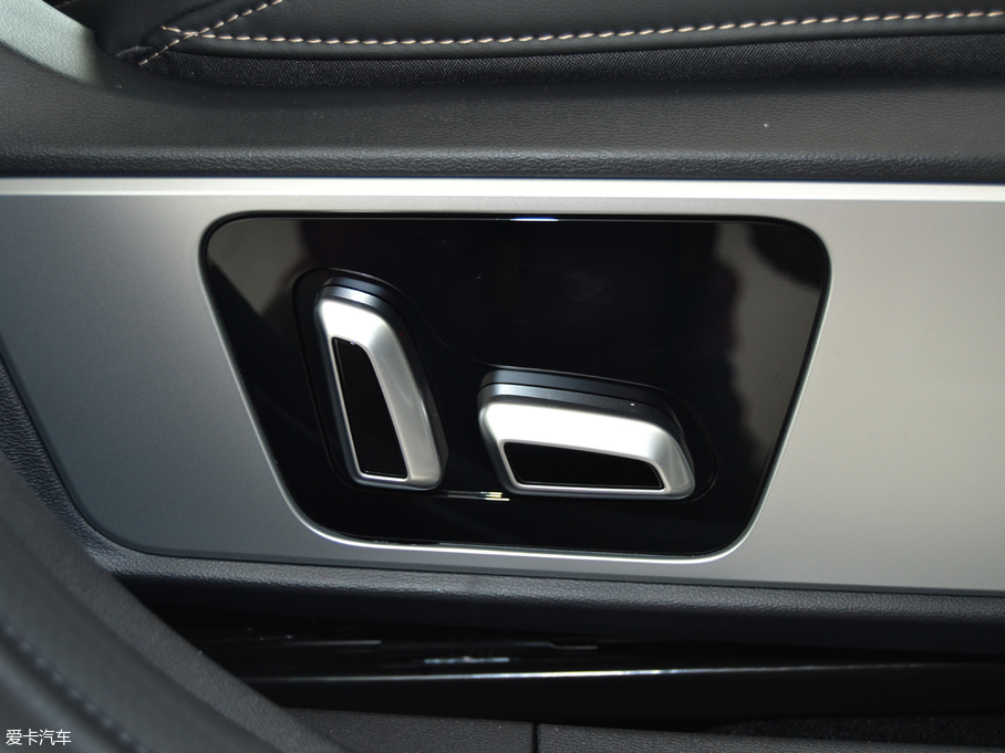 2018κ VV6 2.0T Ş V