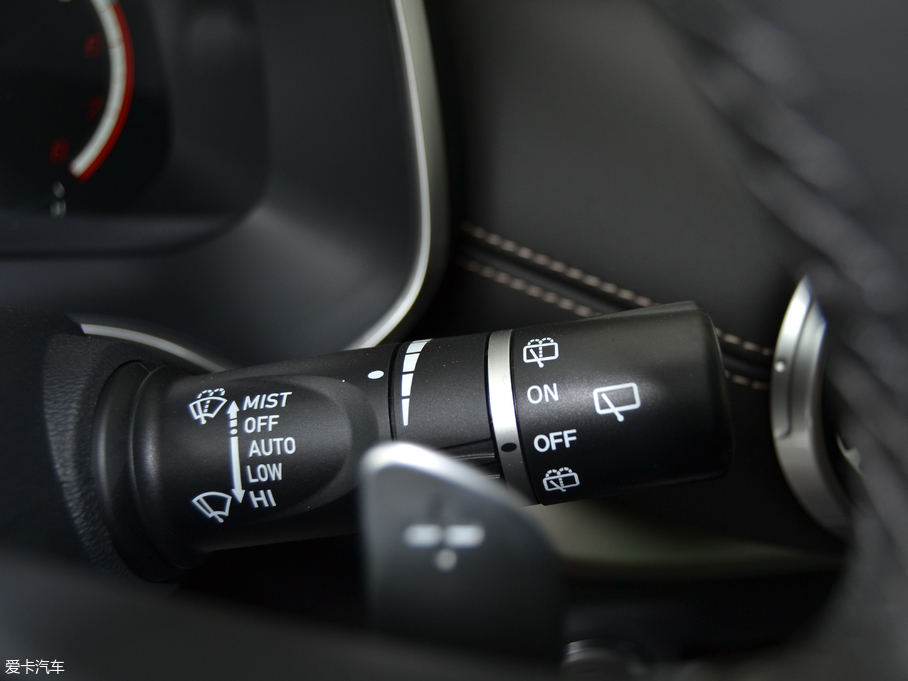 2018κ VV6 2.0T Ş V