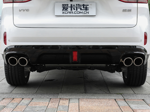 2018款2.0T 四驱旗舰型 国V 排气管