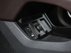 20182.0T (q)Ş (gu)V g