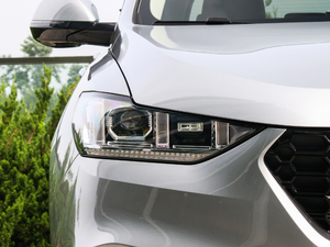 20182.0T (q)Ş V (x)(ji)^