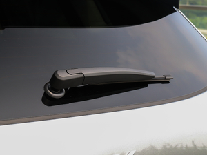 20182.0T (q)Ş V (x)(ji)^