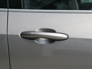 20182.0T (q)Ş V (x)(ji)^