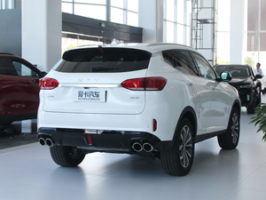 2018款2.0T 两驱超豪型 国V 整体外观