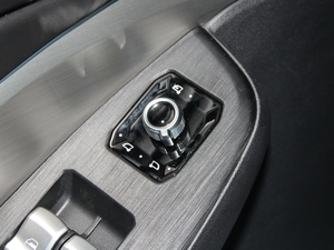 20182.0T 򌳬 V п؅^