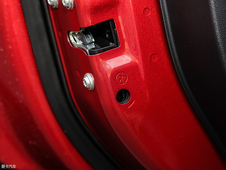 2019κ VV5   2.0T Ş V