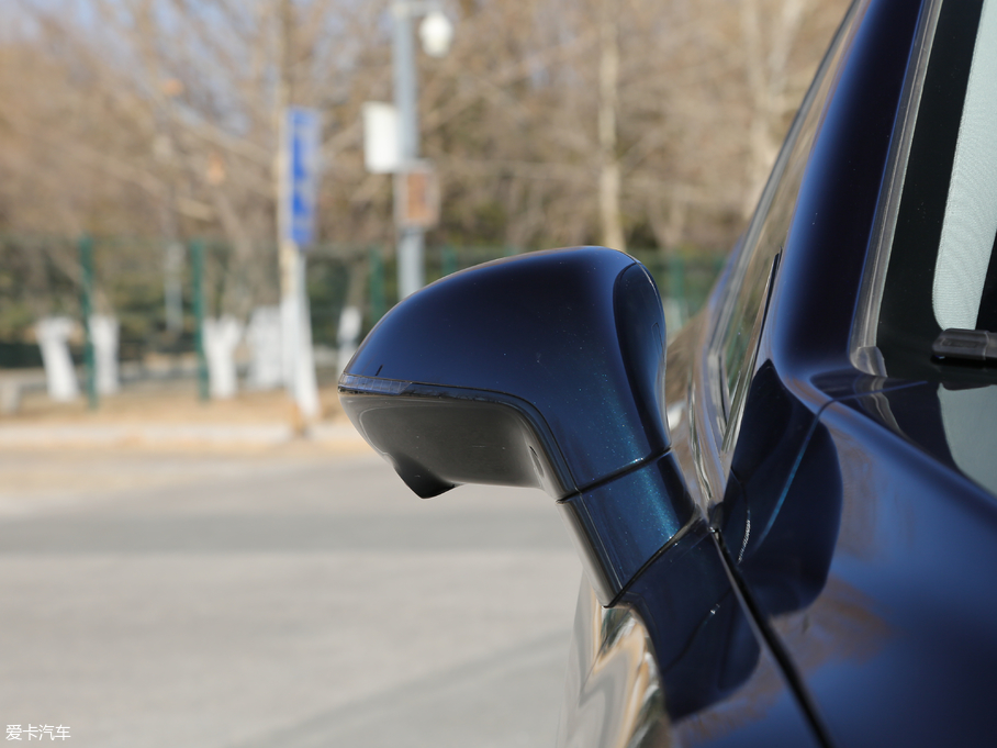 2019κ VV7  2.0T Ş V