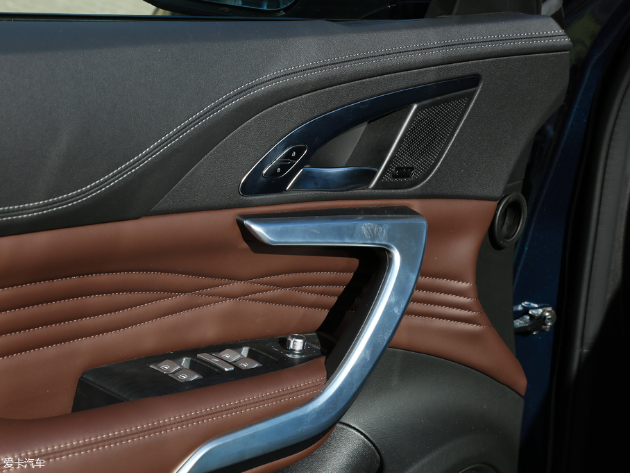 2019κ VV7  2.0T Ş V